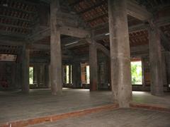 Dinh Bang communal house traditional Vietnamese architecture