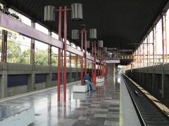Platform of Metro station Agrícola Oriental on Line A of the Mexico City Metro system