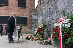 Second Gentleman Douglas Emhoff laying a wreath at the Auschwitz-Birkenau Museum during the 78th anniversary liberation ceremony