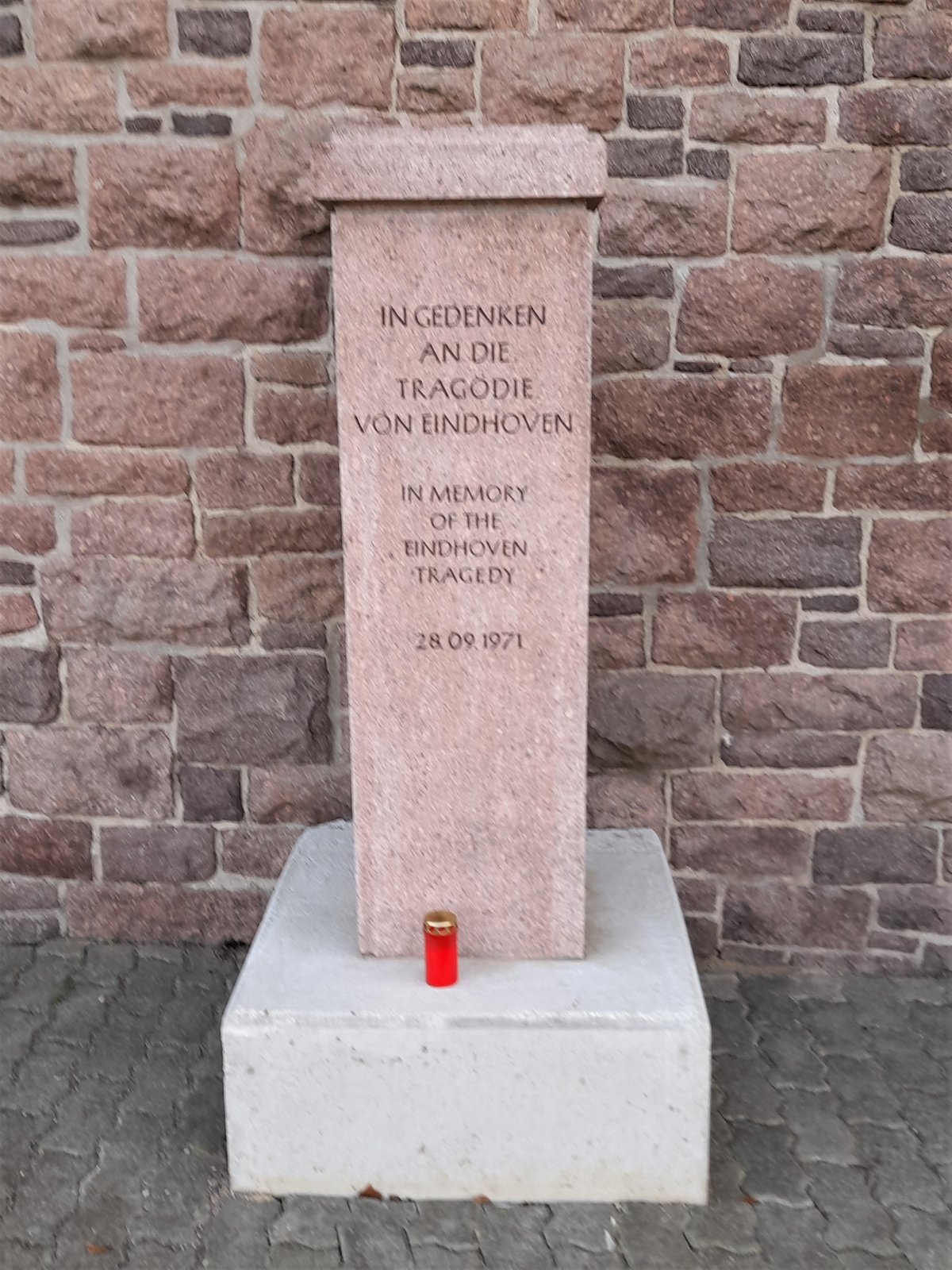 Memorial stele for the hotel 't Silveren Seepaerd fire tragedy in Eindhoven, commemorating the event on its 50th anniversary in 2021
