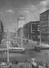 Expanded Świętokrzyska Street at Marszałkowska Street in Warsaw around 1955