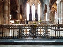 Grille leading to the choir in Église Saint-Bonaventure, Lyon