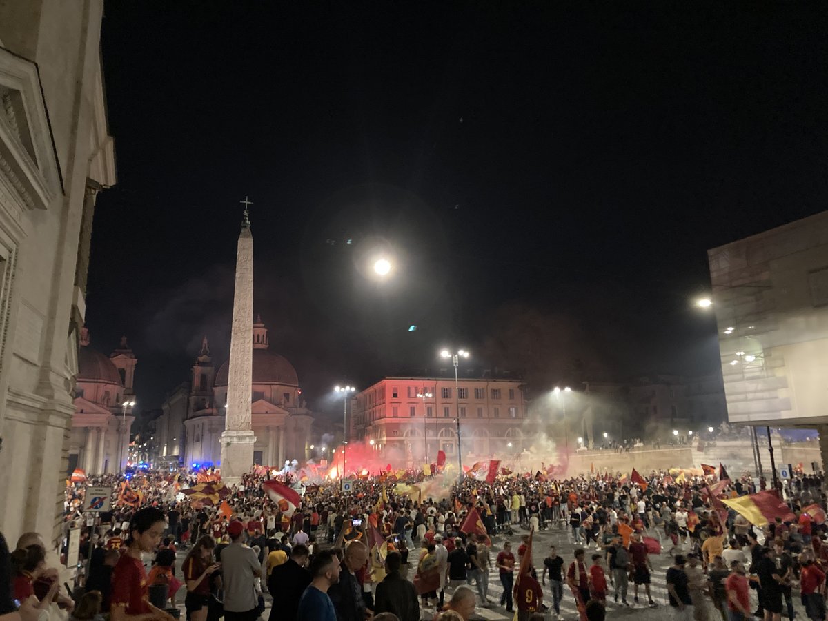 AS Roma fans celebrating UEFA Europa Conference League victory at Piazza del Popolo