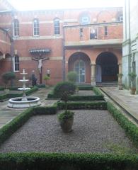 Birmingham Oratory interior courtyard listed building 1076349