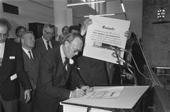 Prince Bernhard opening the Resistance Museum Amsterdam in 1985