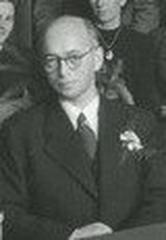 Illegal wedding of Hester Juliana Octavia van Lennep and Sandor Baracs in 1944