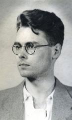 Black and white police photo of Jan Karel Janka Boissevain in prison 1943