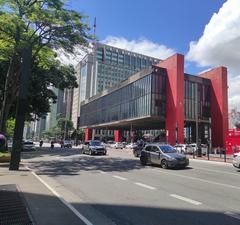 Front view of Museu de Arte de São Paulo Assis Chateaubriand with modern architecture and sculpture in front