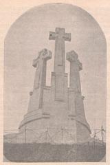 Black and white photograph of Try Kryžy landmark in Vilnia from 1935