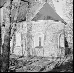 Gamla Uppsala Church exterior view towards southeast under clear sky
