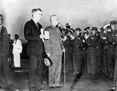 World War II Wallace President visiting Chongqing