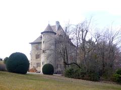 Thuyset Castle