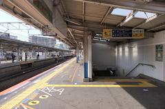 Platform 5 of Tobu Railway Hikifune Station Kameido Line