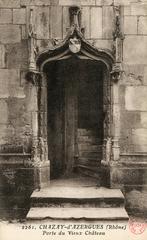 Old castle gate in Chazay-d'Azergues, Rhône