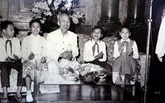 Ho Chi Minh interacting with children in the 1950s