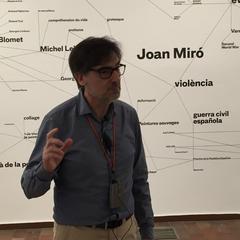 Clavero speaking at Fundació Miró