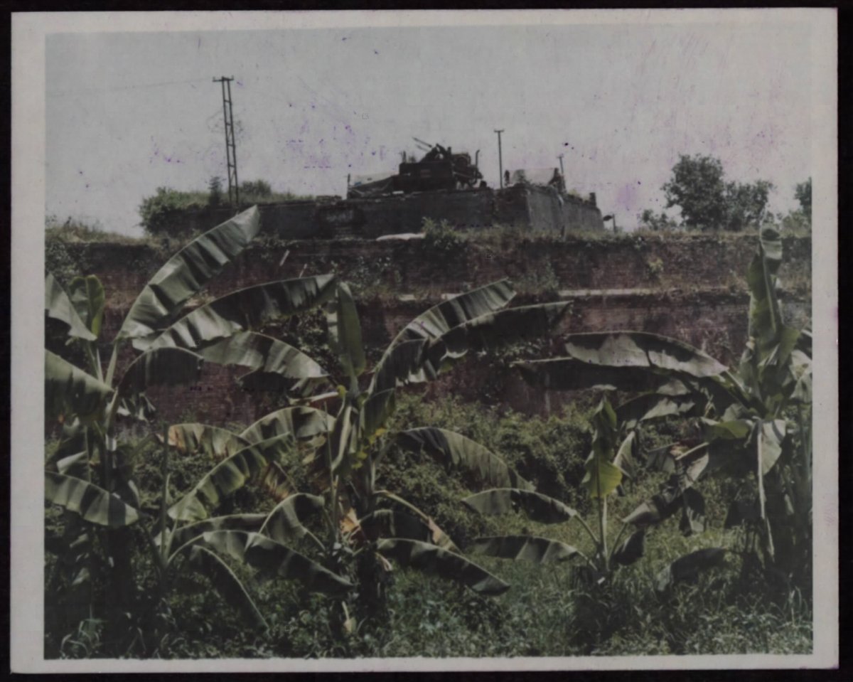 ARVN antiaircraft weapons positioned on the walls of Hue Citadel for city defense