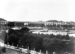 Garden Bridge and Astor House on the Hong Que Side, Shanghai historical photograph