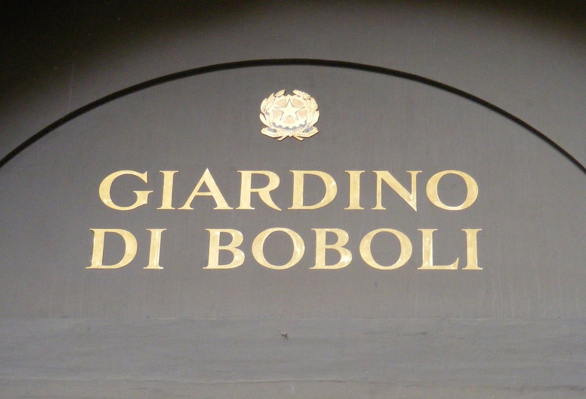 Plaque in Giardini di Boboli, Florence