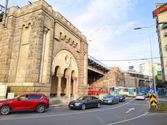 Scenic view of Belgrade cityscape with historical buildings and Danube river