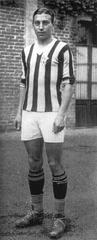 Raimundo Orsi Italian-Argentine footballer with F.B.C. Juventus in 1930s