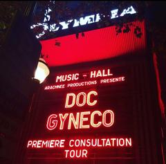 Salle de l'Olympia theater interior during the 2016 anniversary tour of Première consultation