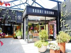 Bobbi Brown Australasian flagship cosmetics store interior at The Pavilions, Britomart, Auckland, 2013