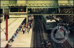 Platforms of Brás Station in São Paulo, 1994