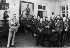 Marshal Józef Piłsudski delivering a lecture on the relationship between the military and society in 1863 at the Officer Cadet School in Warsaw, 1922