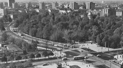 Saski Garden in Warsaw with lush greenery and walking paths in the 1960s