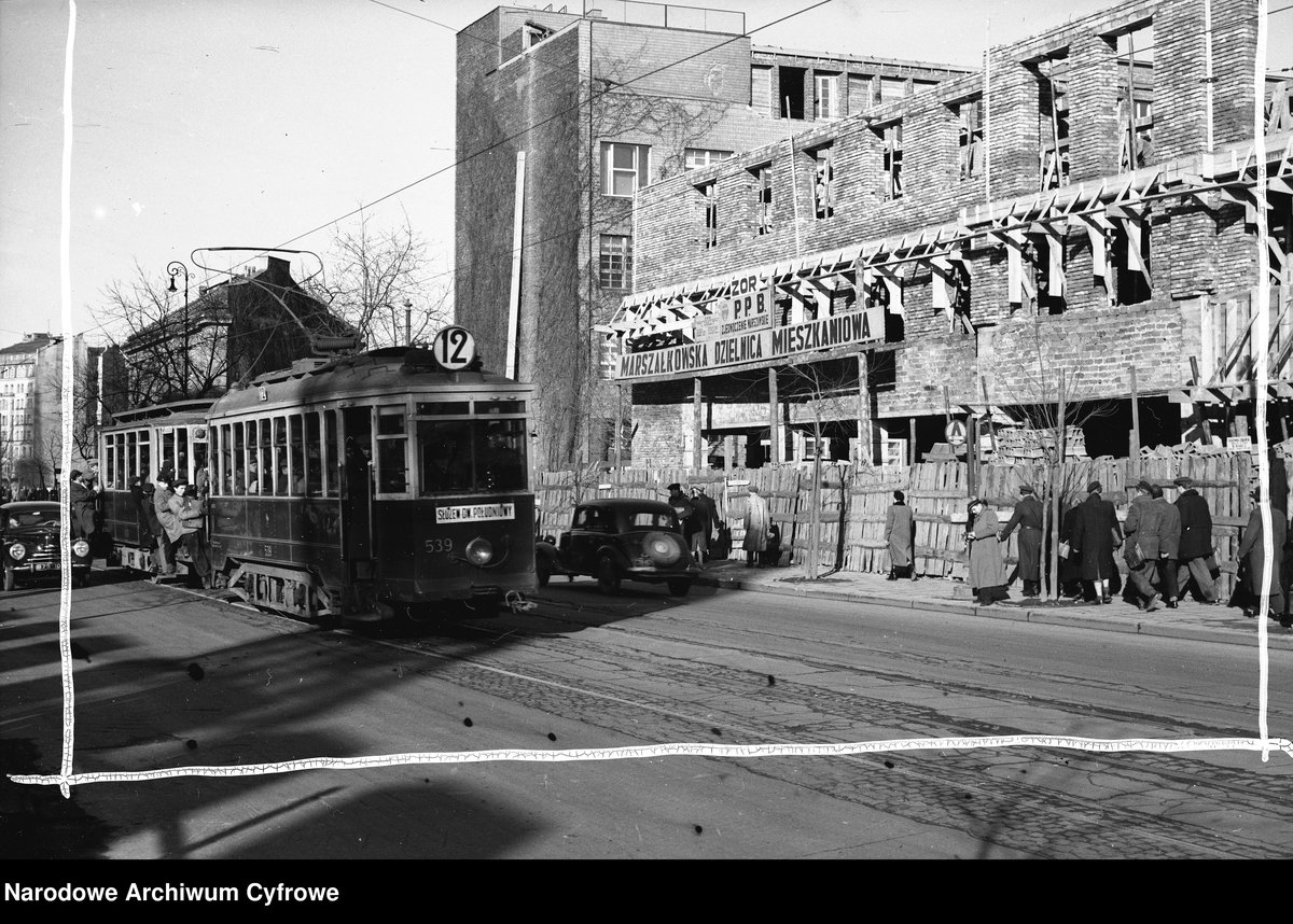 Lw type tram with P17(II) trailer on Marszałkowska Street in Warsaw