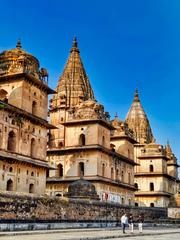 16th to 18th century Bundela Chhatris funerary monuments in Orchha, Madhya Pradesh, India with umbrella-shaped domes and Hindu-Mughal architectural fusion