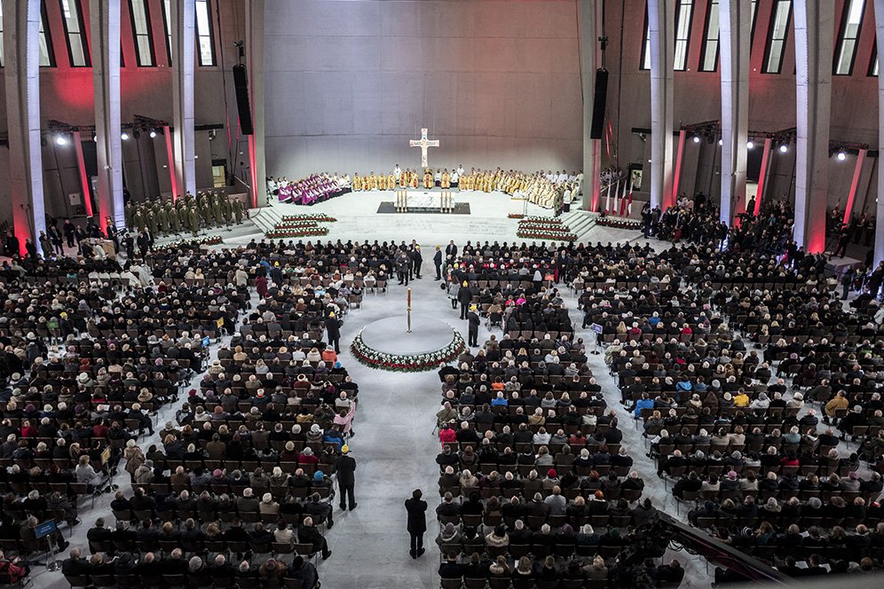 Polish Prime Minister Beata Szydło attending a holy mass at the Temple of Divine Providence in Warsaw on November 11, 2016
