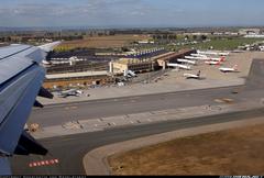 Terminal Del Aeropuerto De Sevilla