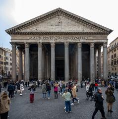 Historic Roman architecture with large columns and ruins